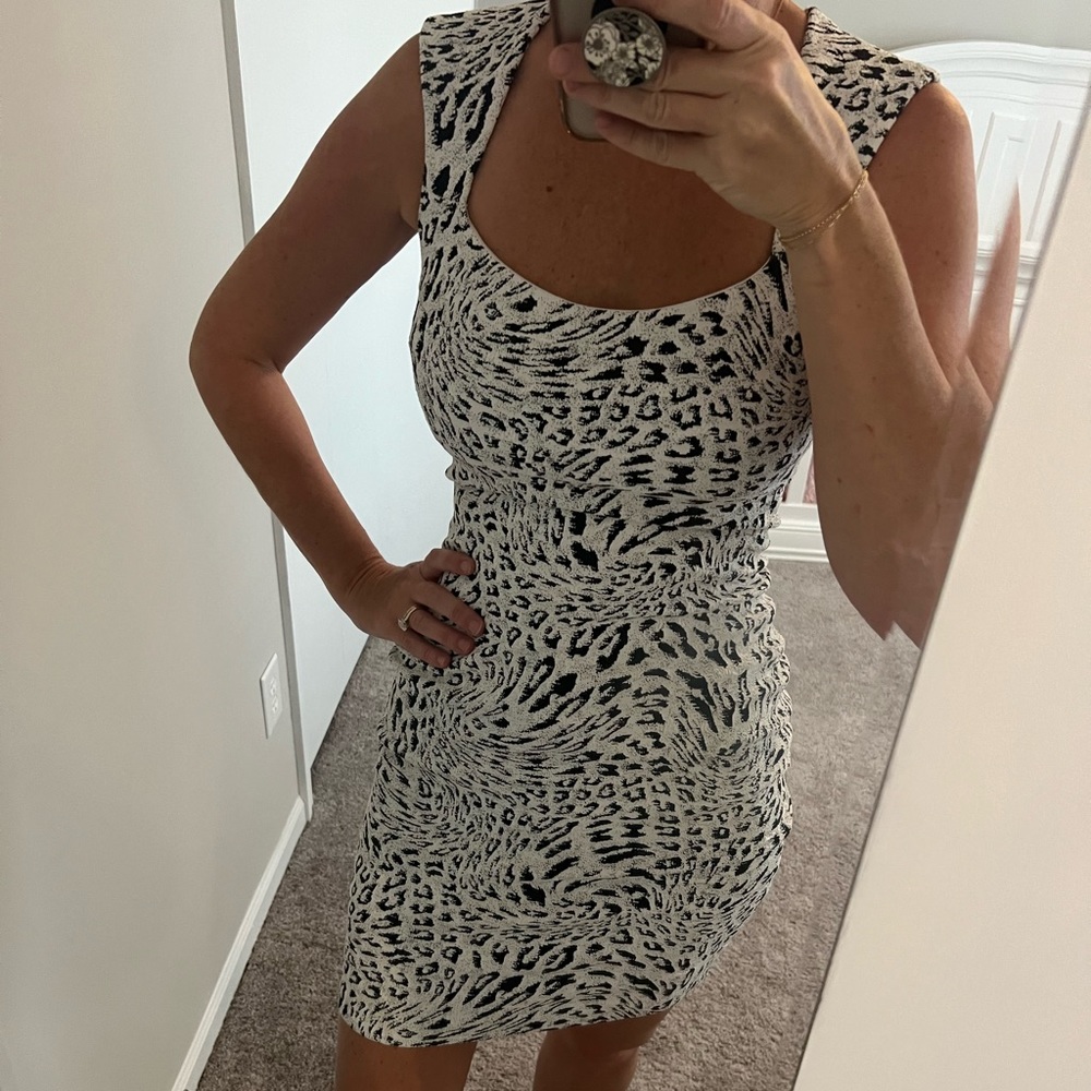 Cache dress
